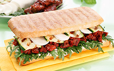 Ciabatta aux tomates séchées et à la mozzarella
