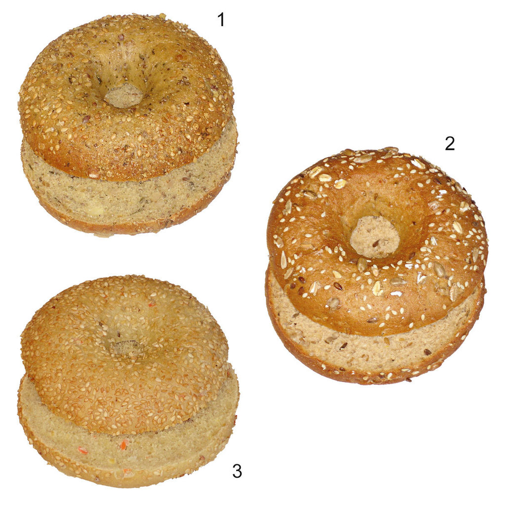 Assortiment de bagels 3 sortes, tranchés