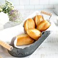 Mini petit pain brioché pour le petit déjeuner - 1