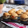 Assortiment minis hamburgers garnis - 2