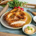Soft Bretzel au sésame, cuit - 2