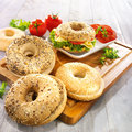 Assortiment de bagels, tranchés - 1