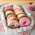Assortiment donuts gourmands, 4 sortes - 2