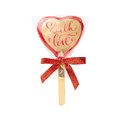 Coeur en praliné "love", sur bâtonnet
