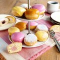 SG - Assort de minis beignets colorés fourrés - 1